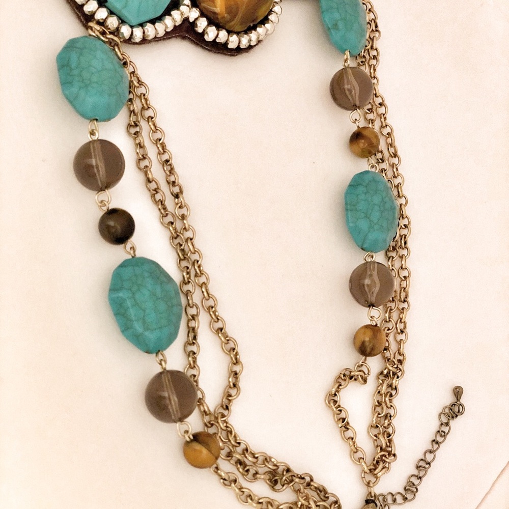 ✨NWOT✨Statement necklace - Picture 3 of 4